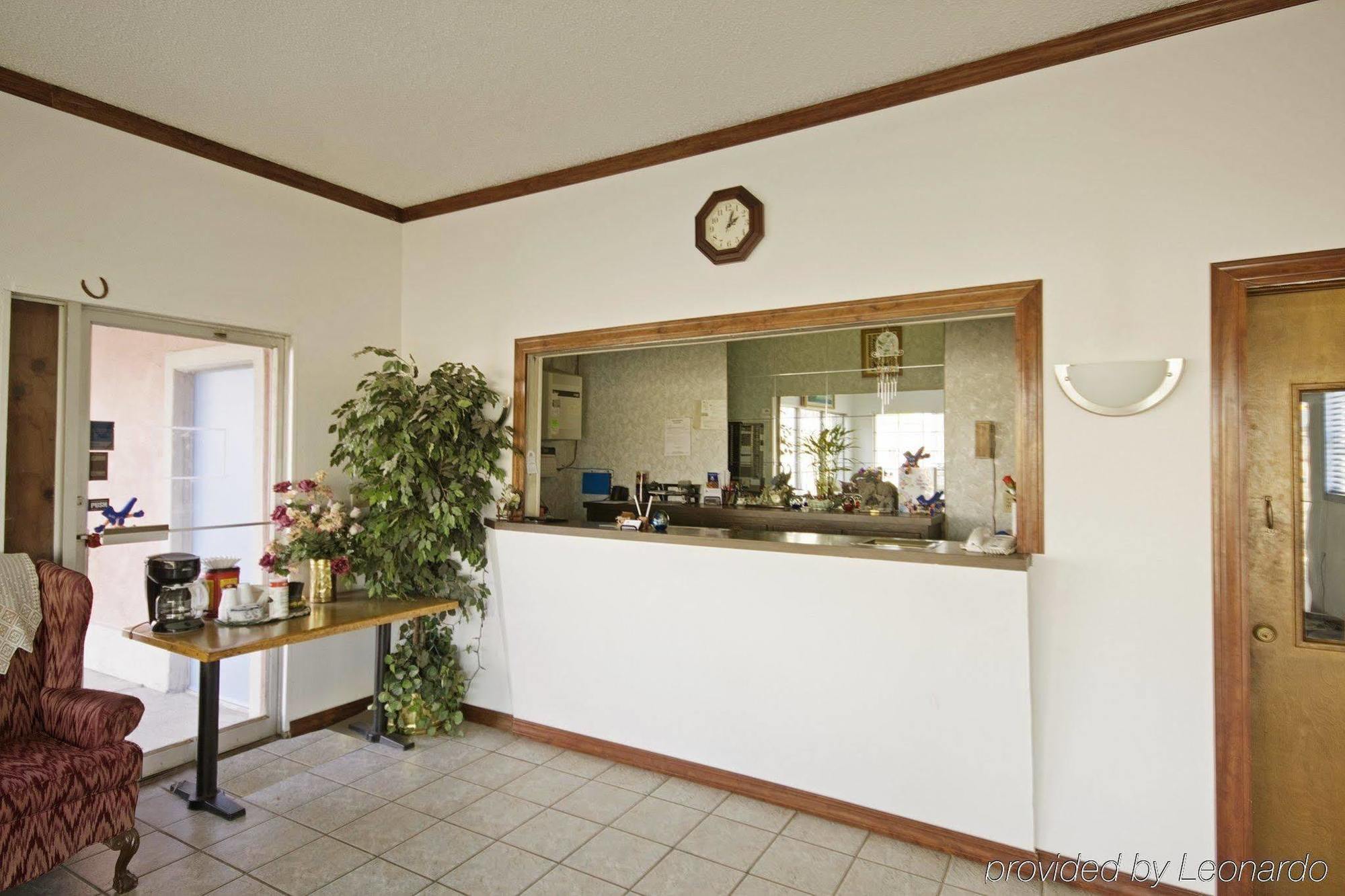 Executive Inn Muldrow Интериор снимка